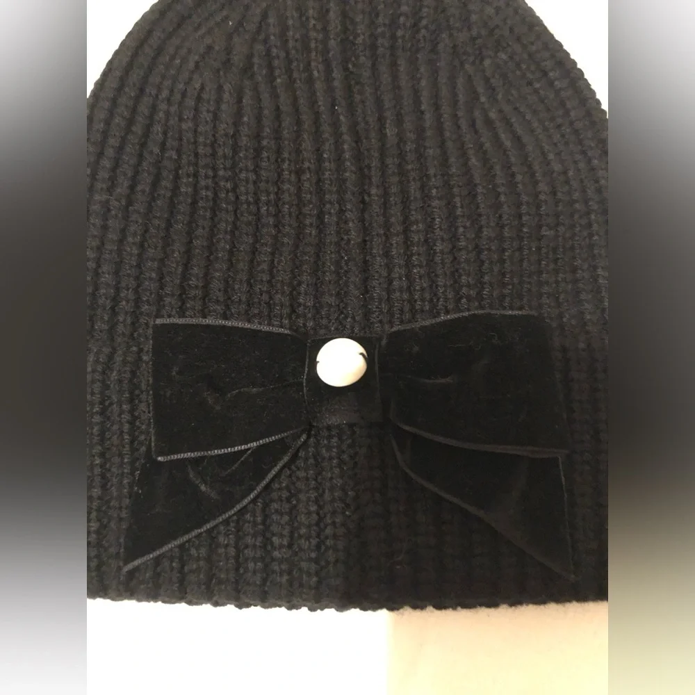 Kate Spade Velvet Bow Beanie NWOT